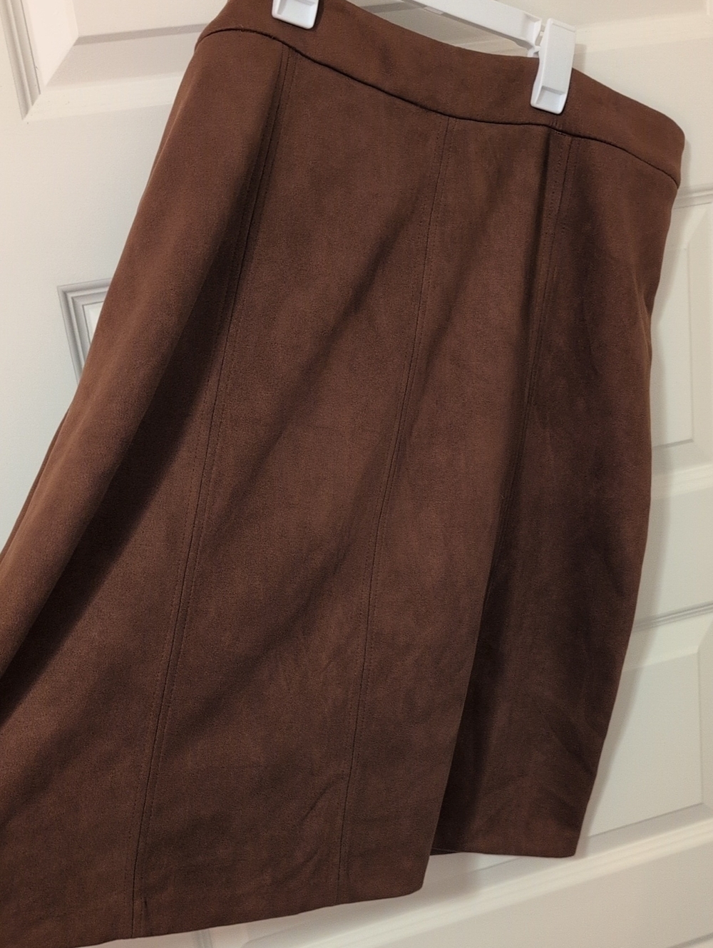 LANE BRYANT Pencil Skirt Brown Faux Suede Plus Size 18 - Picture 7 of 10